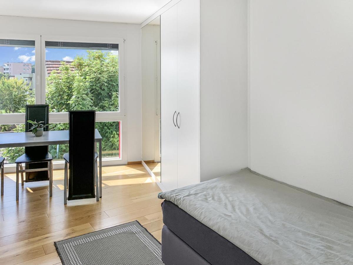 Haus Zur Lilie Hotel Hinwil Kültér fotó