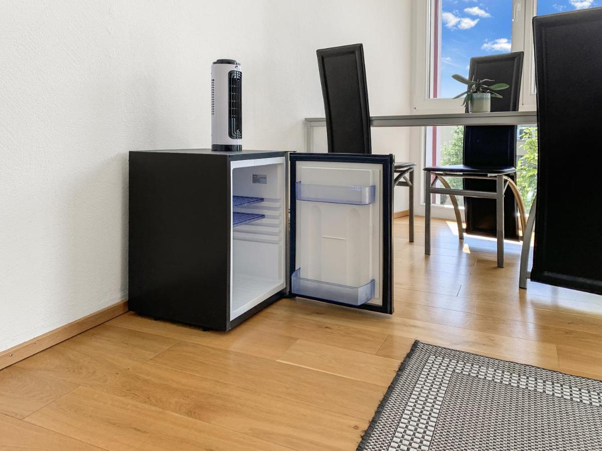 Haus Zur Lilie Hotel Hinwil Kültér fotó